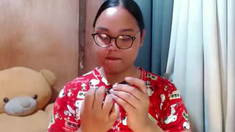 Lycah online show from 12/17/25, 11:00