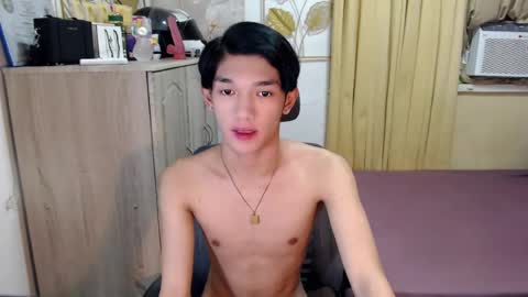 Snapshot of urasian_john20 chatting on 07/18/26, 09:24 urasian_john20 online show from 07/18/26, 09:24