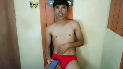 Snapshot of urasian_jomarie chatting on 09/10/25, 02:11 urasian_jomarie online show from 09/10/25, 02:11