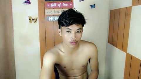 Snapshot of urasian_jomarie chatting on 09/12/25, 01:22 urasian_jomarie online show from 09/12/25, 01:22