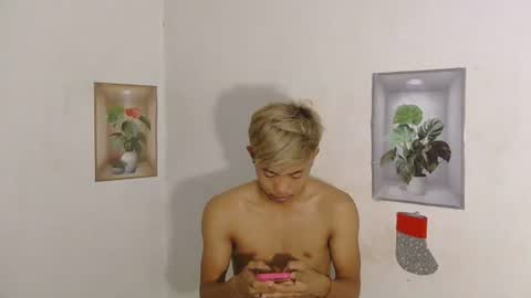 urasian_jomarie online show from 03/18/26, 10:24