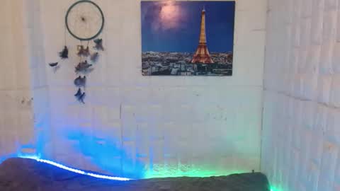 Shirley online show from 11/04/25, 06:07