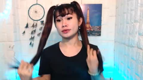 Snapshot of urasian_khalifa21 chatting on 07/22/26, 06:22 Shirley online show from 07/22/26, 06:22