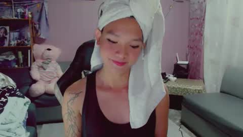 NEWRA  ALLISON online show from 02/12/25, 11:07