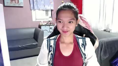 NEWRA  ALLISON online show from 10/12/25, 07:40