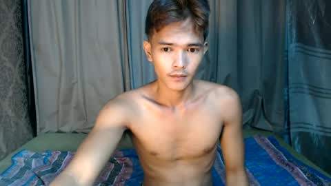 Snapshot of urasian_rey chatting on 06/19/26, 10:30 urasian_rey online show from 06/19/26, 10:30