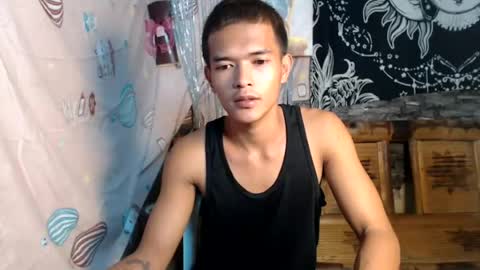 Snapshot of urasian_rey chatting on 07/12/26, 12:40 urasian_rey online show from 07/12/26, 12:40