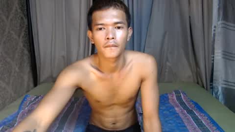 Snapshot of urasian_rey chatting on 07/16/26, 01:39 urasian_rey online show from 07/16/26, 01:39