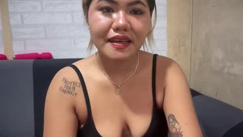 Snapshot of urasianblairexxx chatting on 01/15/26, 06:11 urasianblairexxx online show from 01/15/26, 06:11