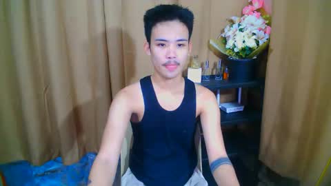 urasiancumboix2 online show from 10/12/25, 09:52