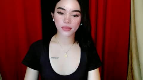 Snapshot of urasiangirl01 chatting on 02/01/26, 10:36 yesha online show from 02/01/26, 10:36