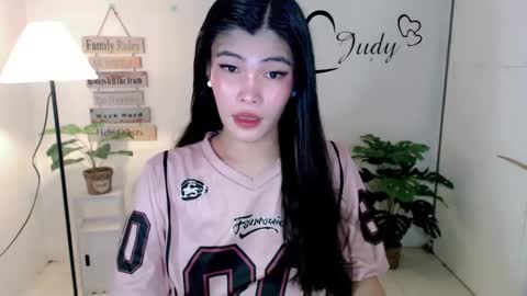 Snapshot of urasianpinayjudyxxx chatting on 02/06/25, 08:18 urasianpinayjudyxxx online show from 02/06/25, 08:18