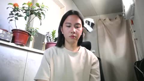 Erika online show from 04/21/26, 02:37