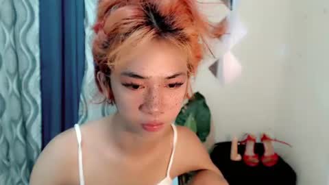 Snapshot of urasianyana chatting on 05/25/26, 02:39 urasianyana online show from 05/25/26, 02:39