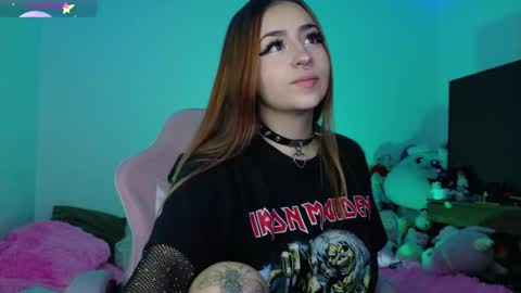 Danielle  online show from 12/03/25, 08:23