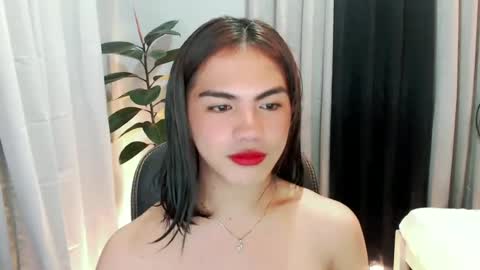 Snapshot of urbaby_anthony chatting on 06/22/26, 10:23 urbaby_anthony online show from 06/22/26, 10:23