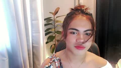 Snapshot of urbaby_anthony chatting on 06/28/26, 06:41 urbaby_anthony online show from 06/28/26, 06:41