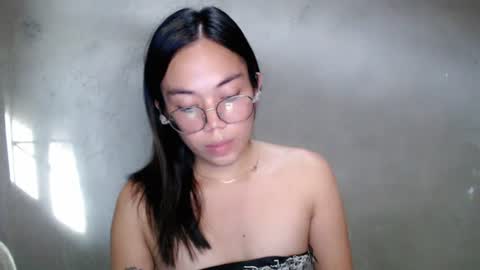 Snapshot of urbabydollx16 chatting on 06/17/26, 08:39 urbabydollx16 online show from 06/17/26, 08:39