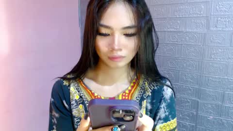 Clara online show from 12/28/24, 05:23