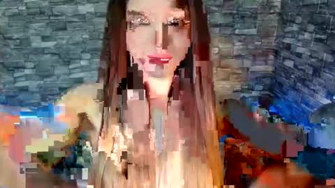 Snapshot of urbabyhot_gurl chatting on 01/26/25, 02:56 QUEEN ANGEL online show from 01/26/25, 02:56
