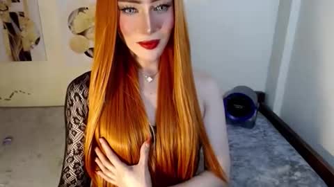 QUEEN ANGEL online show from 04/15/26, 10:22