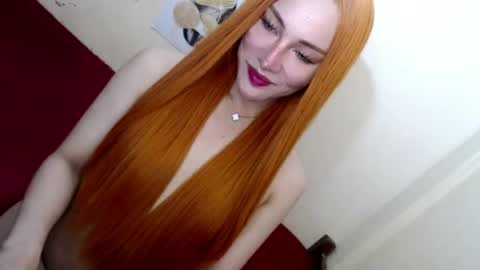 Snapshot of urbabyhot_gurl chatting on 06/23/26, 04:49 QUEEN ANGEL online show from 06/23/26, 04:49