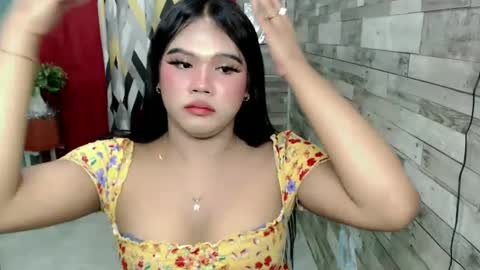 Sofia online show from 12/26/24, 07:49