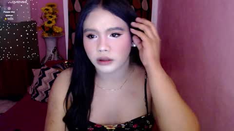 Sofia online show from 11/30/25, 04:33