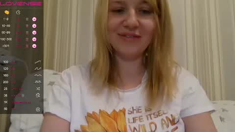 urbadkitty online show from 02/14/25, 02:44