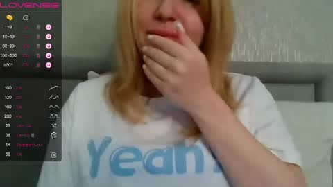 urbadkitty online show from 03/10/25, 06:38