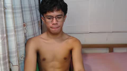 Snapshot of urbbyjosh chatting on 01/27/25, 02:35 joshua online show from 01/27/25, 02:35
