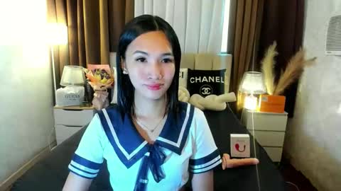 urblossom_princess online show from 10/14/25, 10:10