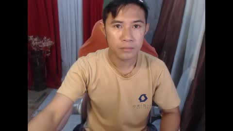 Snapshot of urboy_cass chatting on 09/21/25, 02:35 urboy_cass online show from 09/21/25, 02:35