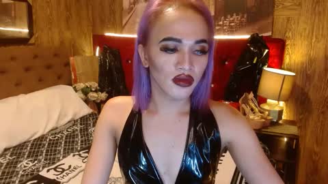 KENDALL online show from 12/27/24, 10:59