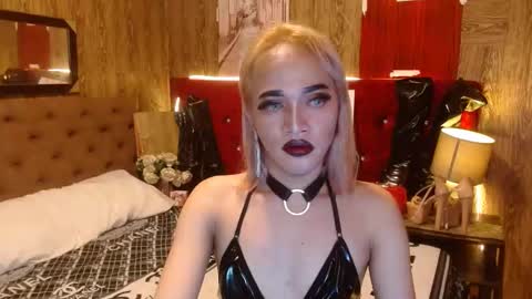 KENDALL online show from 01/03/25, 03:22