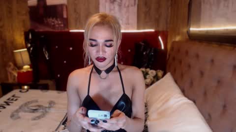 KENDALL online show from 01/07/25, 02:10