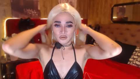 KENDALL online show from 01/11/25, 12:07