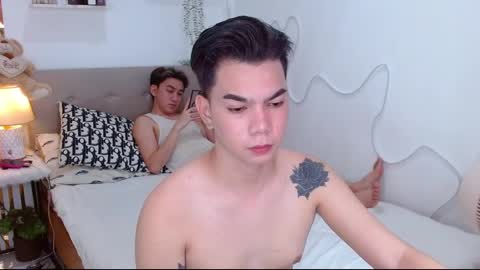 Snapshot of urdeityoflove_ chatting on 10/02/25, 08:10 rose and khristine online show from 10/02/25, 08:10