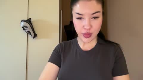 Margo online show from 10/29/25, 07:21