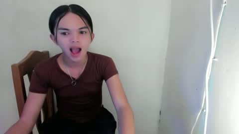 urdoll_alliah online show from 05/12/26, 06:05
