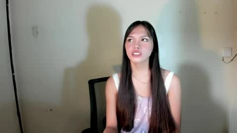 Snapshot of urdolly_rona chatting on 07/09/26, 12:26 Rona Ella online show from 07/09/26, 12:26