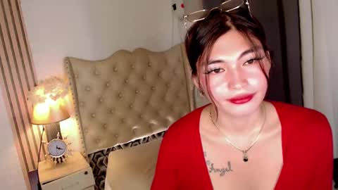 Snapshot of urdream_bride chatting on 02/11/25, 07:23 urdream_bride online show from 02/11/25, 07:23