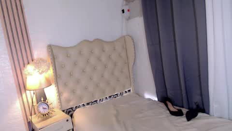 Snapshot of urdream_bride chatting on 02/13/25, 04:00 urdream_bride online show from 02/13/25, 04:00