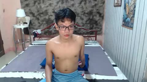 urdreamboy_doms online show from 05/06/26, 06:52