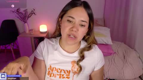 Snapshot of urdreamgiirl chatting on 11/25/25, 12:10 Mia Miller online show from 11/25/25, 12:10