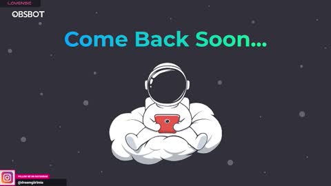 Snapshot of urdreamgiirl chatting on 12/14/25, 01:49 Mia Miller online show from 12/14/25, 01:49