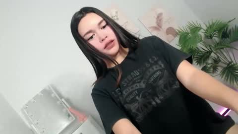 Snapshot of ure_asiancockgirl07 chatting on 10/20/25, 10:16 Bretesh online show from 10/20/25, 10:16