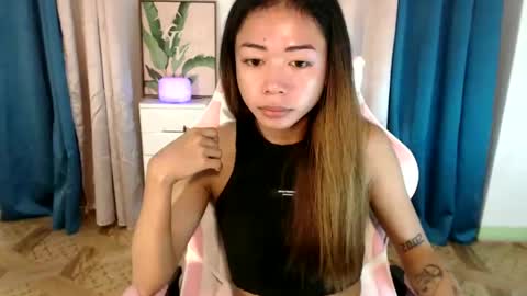 ayumi reacher online show from 01/28/25, 04:19