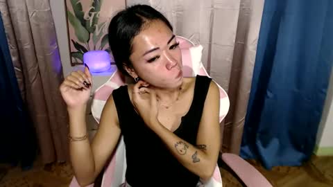 ayumi reacher online show from 02/04/25, 03:36