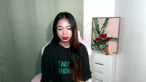 ayumi reacher online show from 10/25/25, 05:37